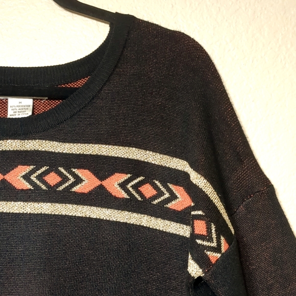 DEMANDING--SOUTHWEST SWEATER - Picture 3 of 8